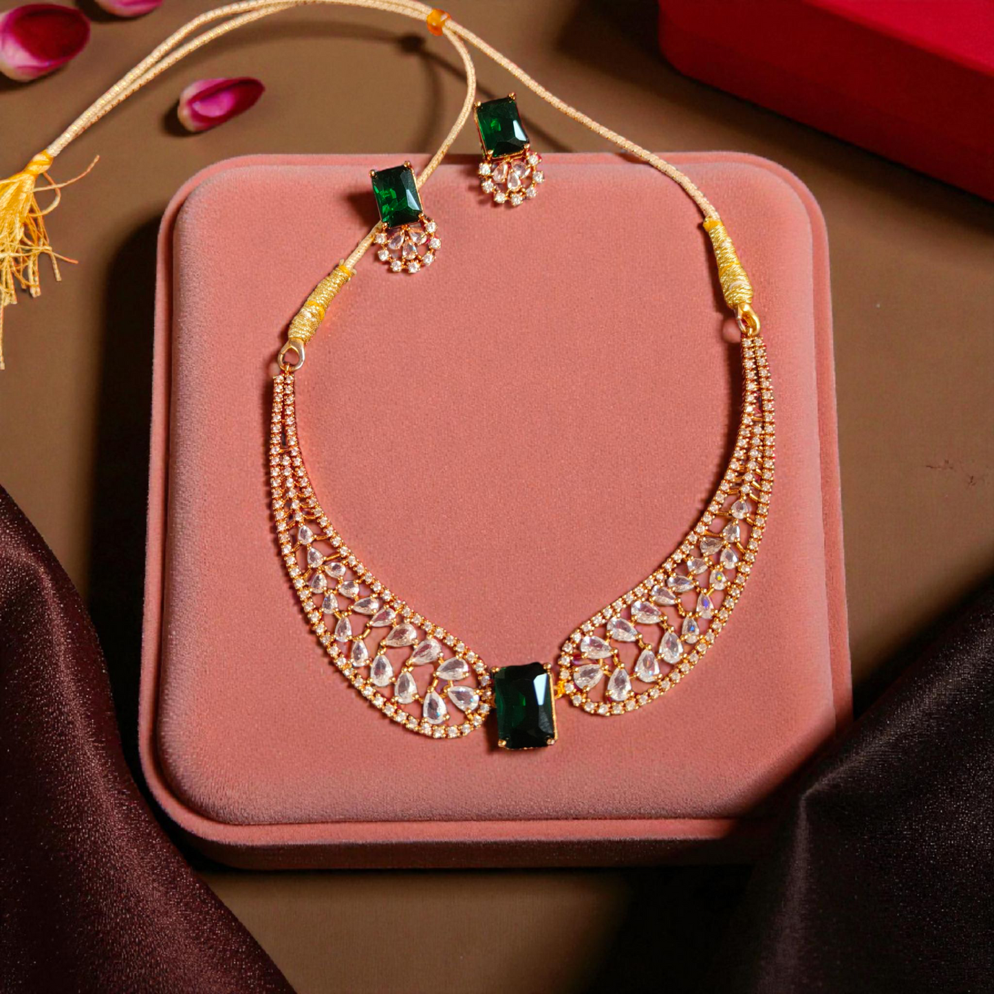 “Emerald Radiance Gold-Plated Necklace Set”