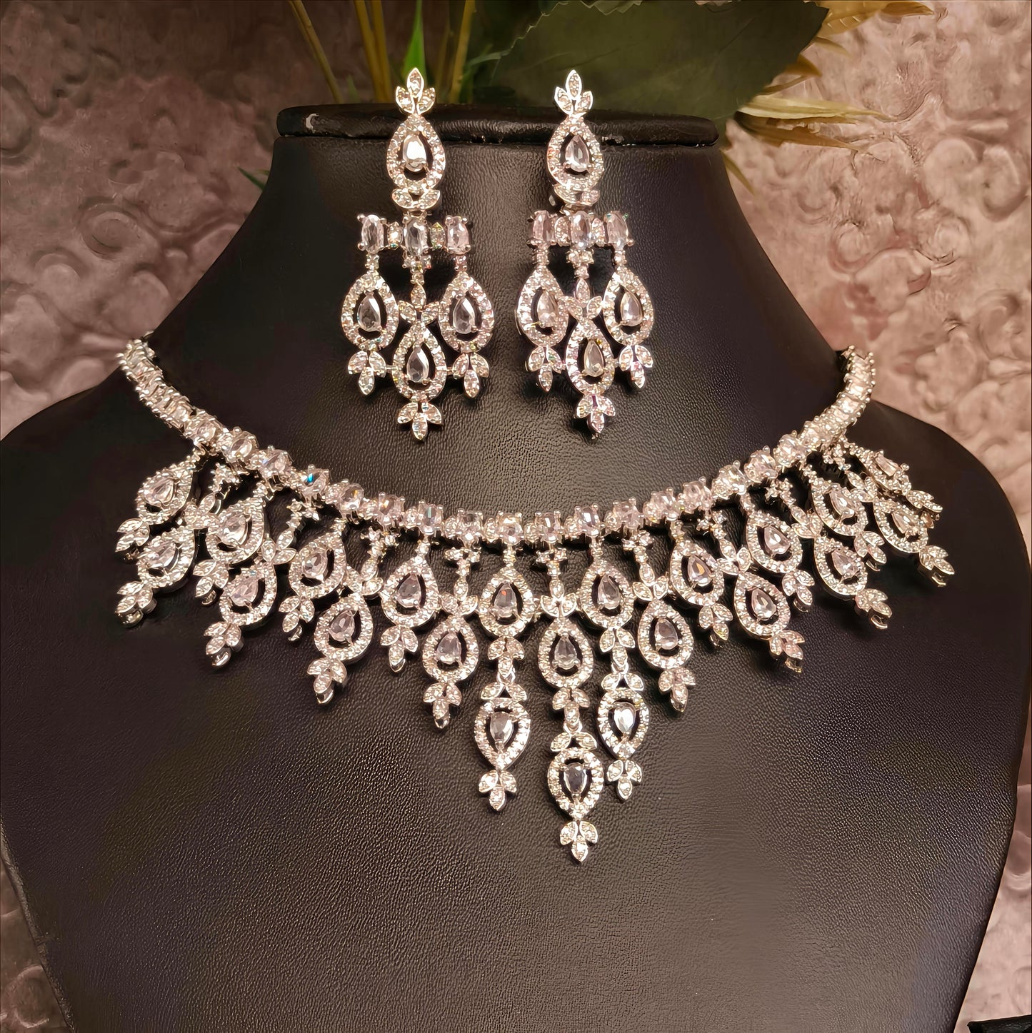 PREENAZ Classic Silver Royal Necklace Set