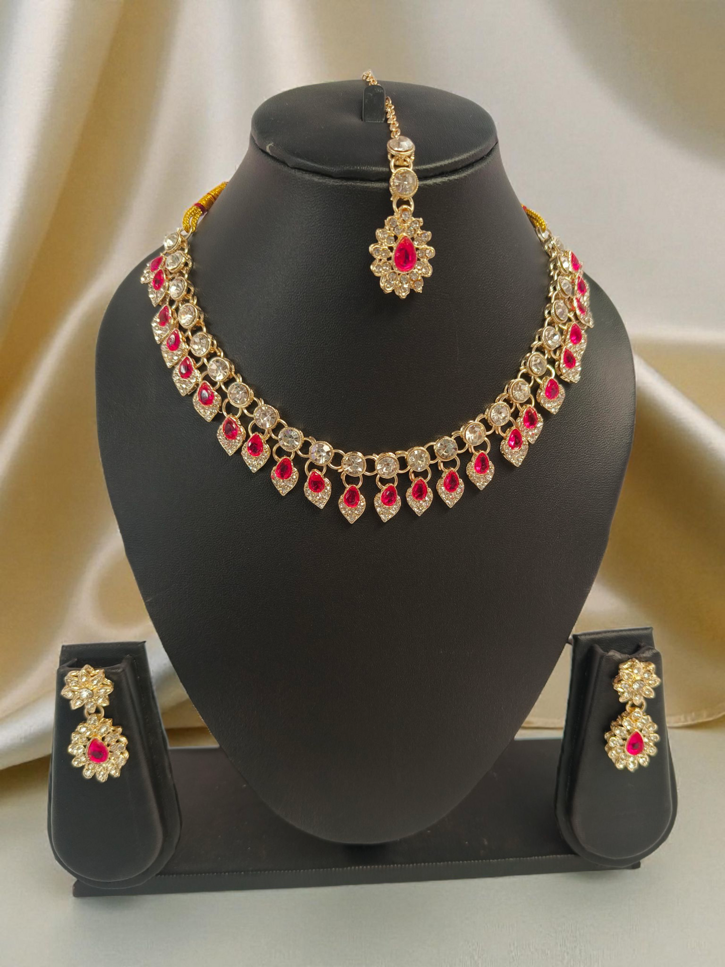 Preenaz Gold-Plated Necklace Set