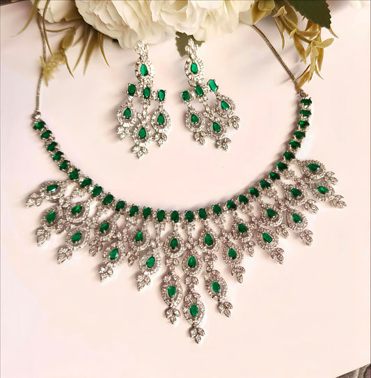 PREENAZ Emerald Royale Necklace Set