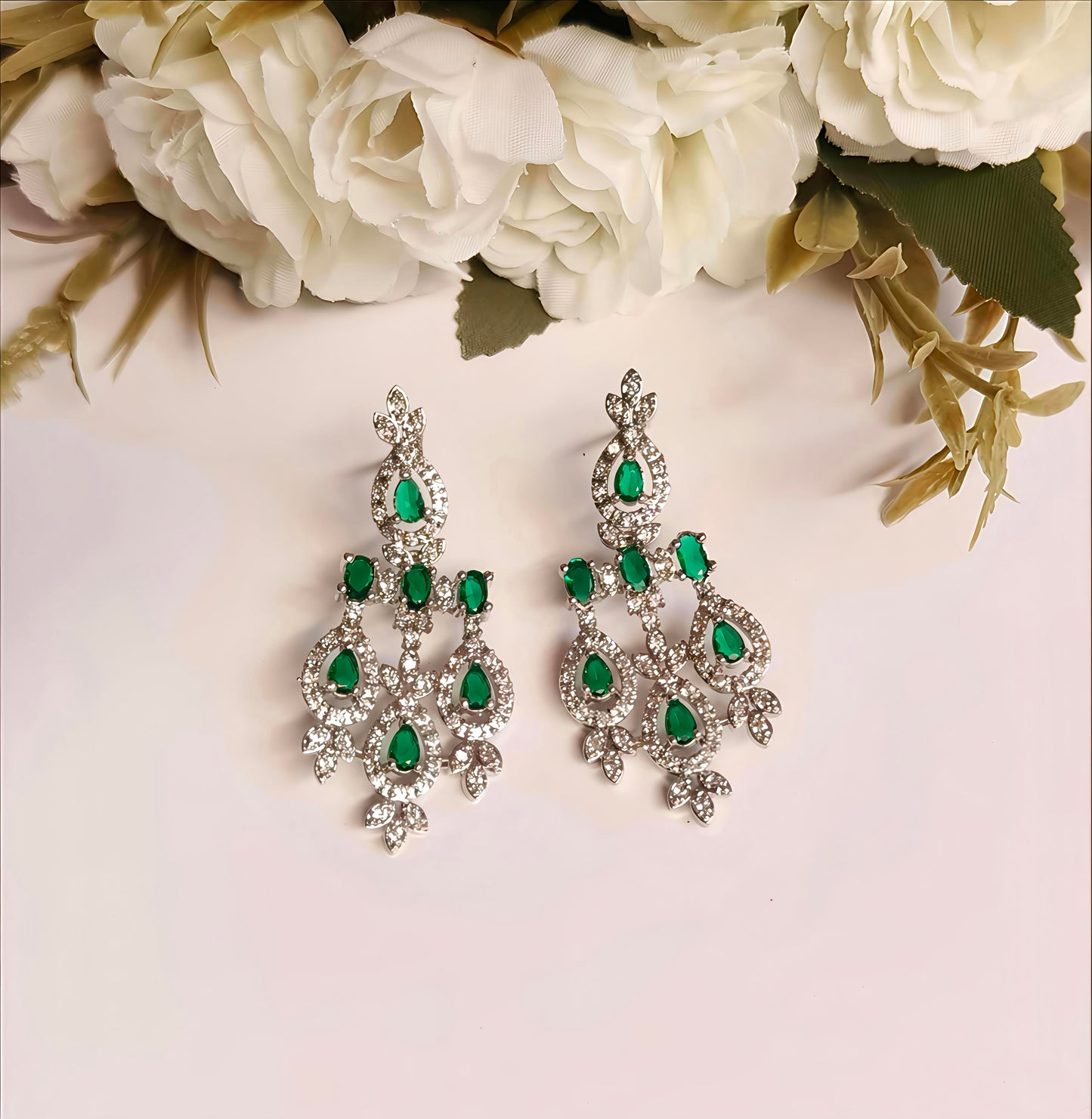 PREENAZ Emerald Royale Necklace Set